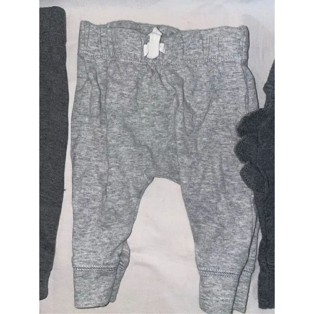 4 pairs of baby pants - Picture 3 of 6